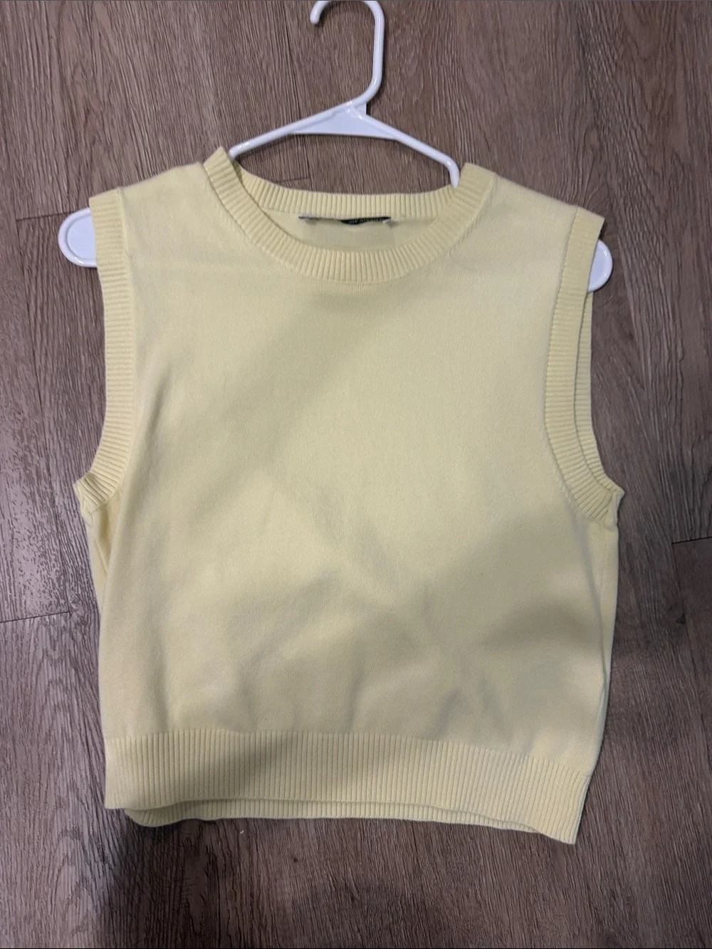 Zara Pale Yellow Sleeveless Knit Tank